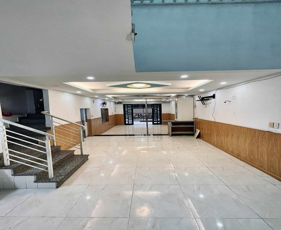 Bán nhà HXH kinh doanh Hoàng Sa, P. Tân Sơn Nhất, TPHCM, 61m2, 3 tầng,