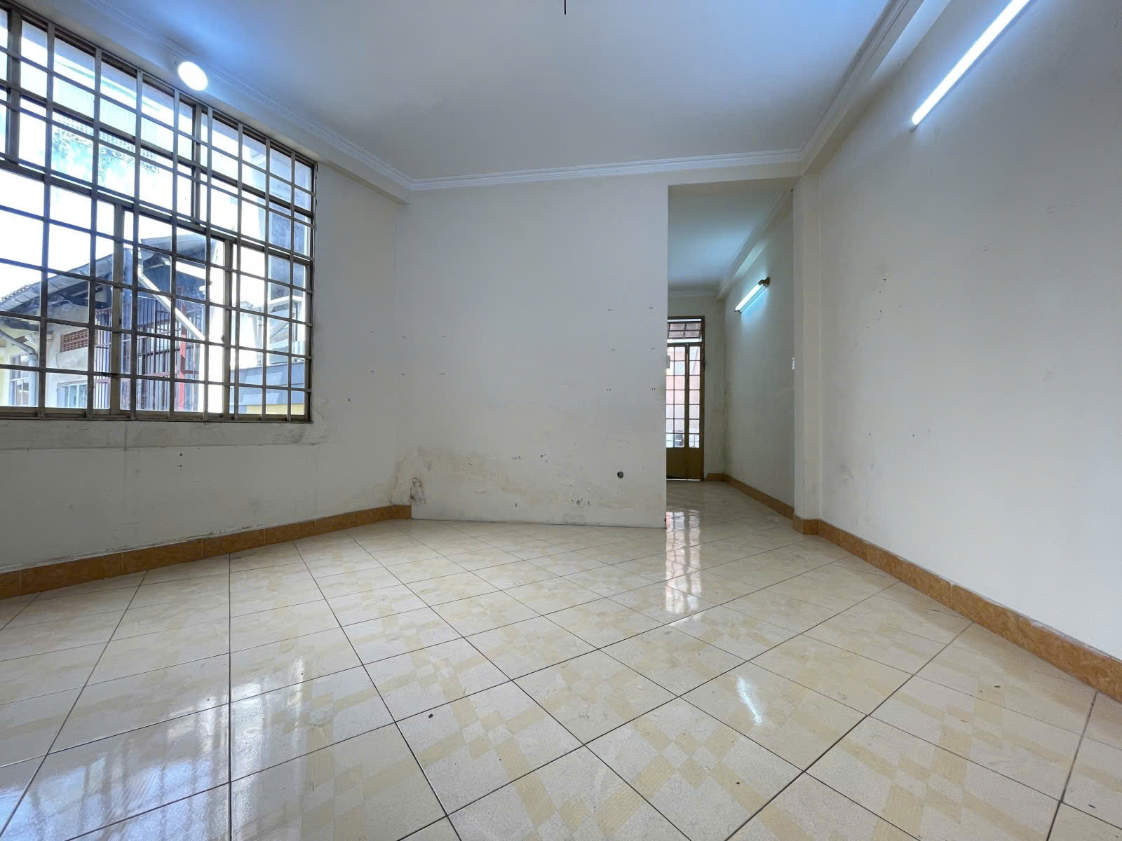 86M² ĐẤT TRUNG TÂM QUẬN 5, NHÀ 3 TẦNG CÓ 5 PHÒNG NGỦ KHÉP KÍN